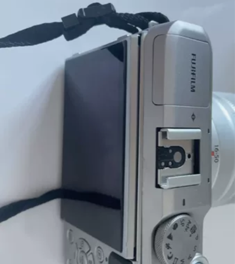 Fujifilm/富士X-A5套机自拍复古...