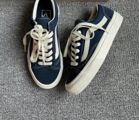 Vans style36寂静蓝全新35码低...