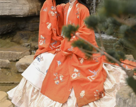 都城南庄织金马面裙白色明制汉服礼服女正品原...