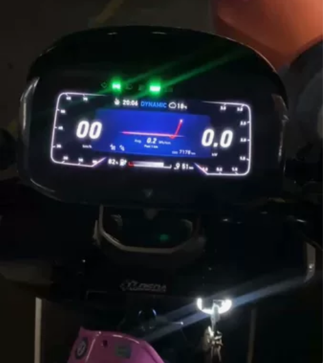 试出一台家用小牛Nqi21款1月大屏#小牛...