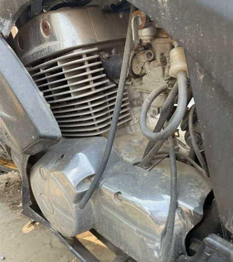 新感觉宗申摩地平线摩托250 全新电瓶全新...