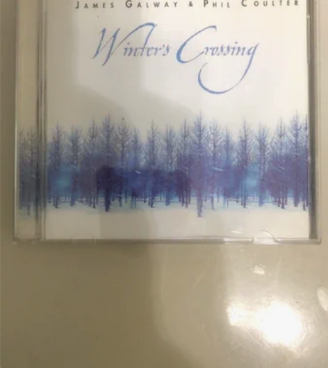 新世纪音乐，正版，不讲价，不包邮。运费到付...