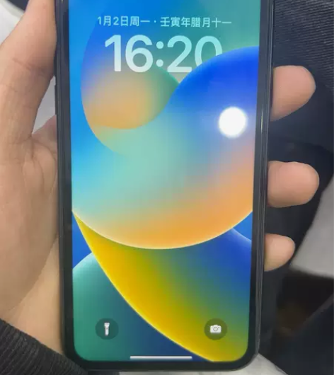 出自用苹果11国行128g 黑色 原装没有...
