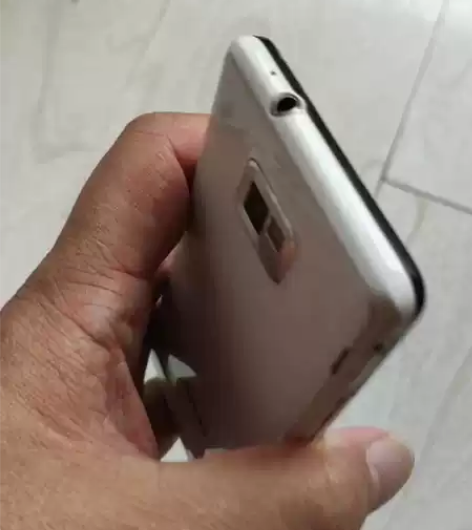 三星GTI9100  闲置手机。功能正常，...