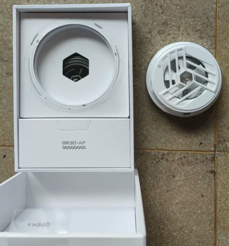 【全新未拆】黑鲨冰封散热背夹2磁吸版 全新...