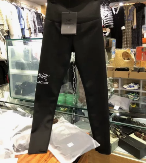 超级有型显瘦 加绒鲨鱼裤 SML现货 现货...