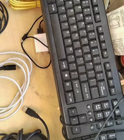 惠普电脑 原装有线键盘、鼠标，质量手感好！...