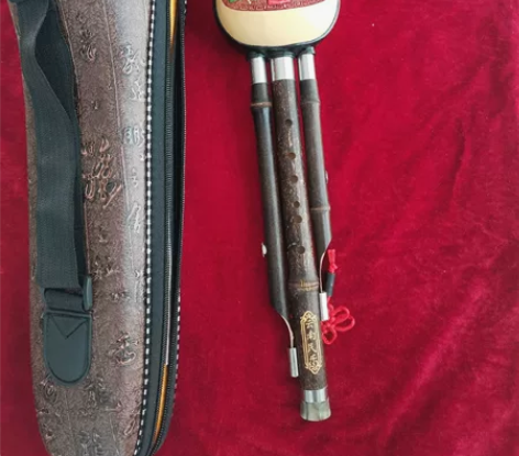 云南造，三音紫竹葫芦丝，全新功能完好，降B...