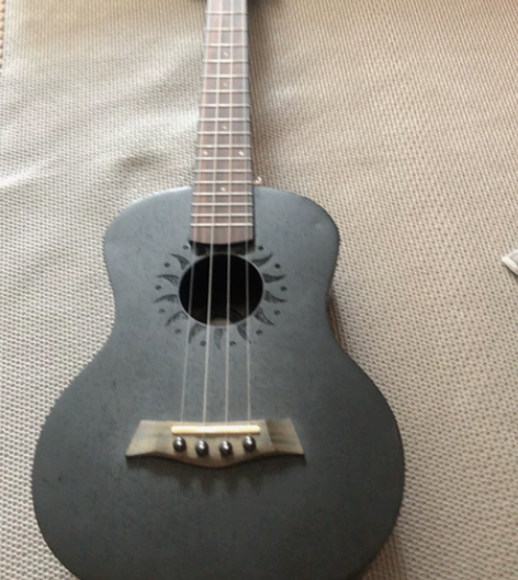 安德鲁 尤克里里 仅限自提 感兴趣的话点“...