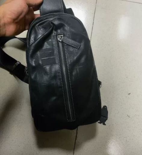 暇步士男士胸包样品处理 正品保证 每款一个...
