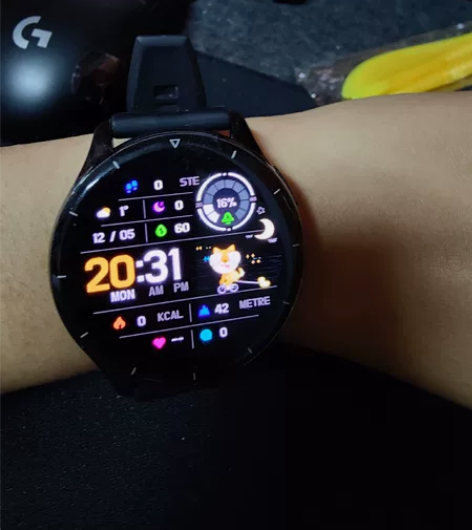 一加手表,用不到了,表带是华为watchg...