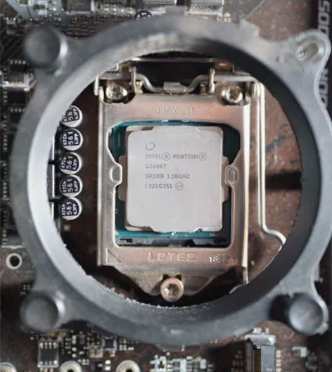intel 奔腾g5400t+微星主板+散...