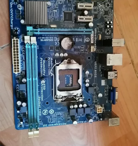 来捡漏啦，从家里的两电脑里拆下来的，有段时...