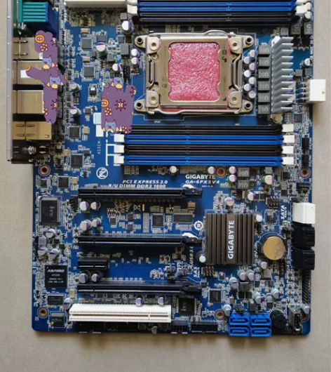 Gigabyte/技嘉GA-6PXSV4 ...