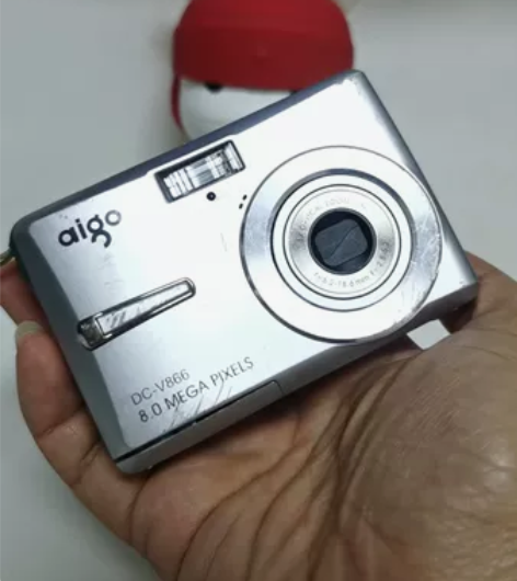 Aigo爱国者V866数码相机  带水印时...
