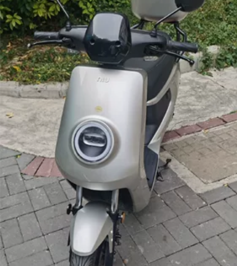 小牛电动 M+sport 续航70公里 4...