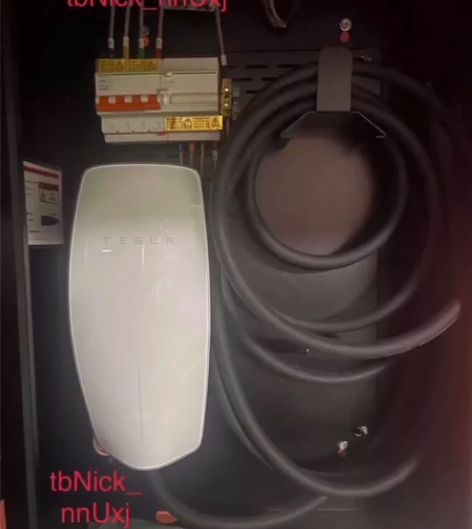 98新特斯拉三代国标充电桩,原厂国标,安装...