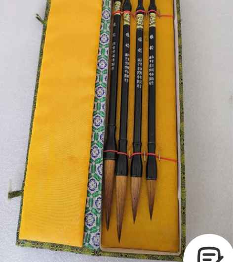 库存老笔狼钩，弄堂笔品牌。规格：口径分别是...