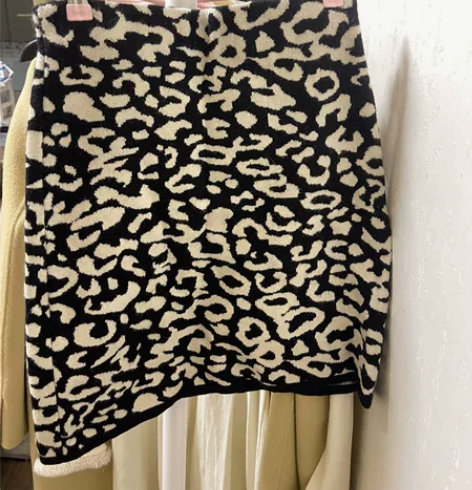 豹纹半身裙短款女高腰针织包臀一步裙2022...