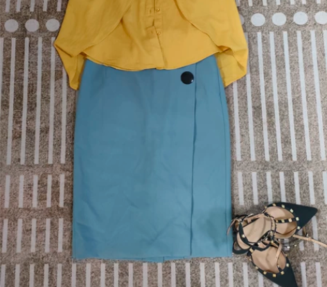 设计感侧面装饰扣灰蓝色西装一步裙办公室 灰...