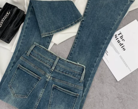 牛仔裤女高腰显瘦复古毛边秋冬裤子长裤冬