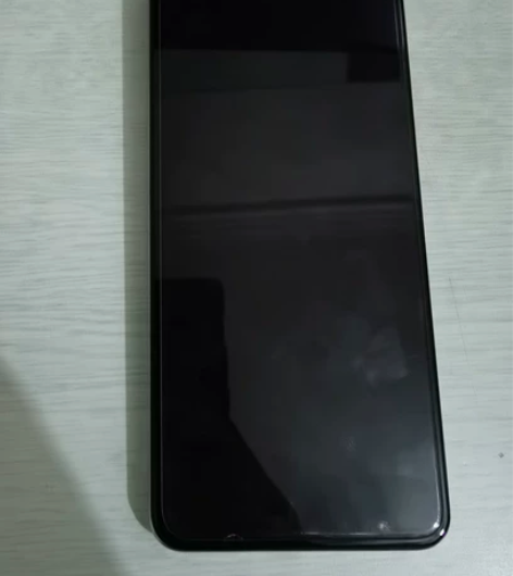 出自用红米k50银迹12+256，22年5...