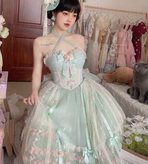 出伯爵夫人Lolita 朝花夕拾jsk s...