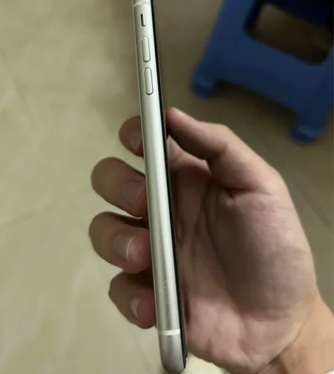 苹果11，128G国行原版原漆，自用的，电...