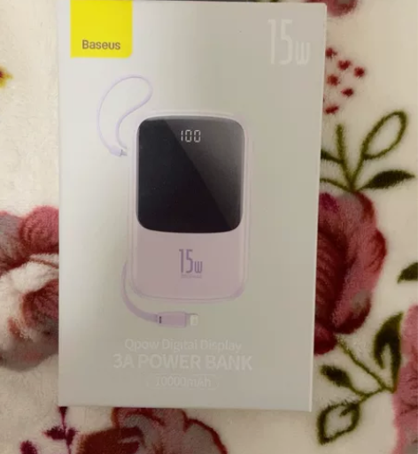 全新 倍思充电宝自带线快充超薄小巧便携移动...