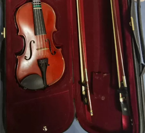 四分之一小提琴 送琴盒 两把琴弓 肩托 带...