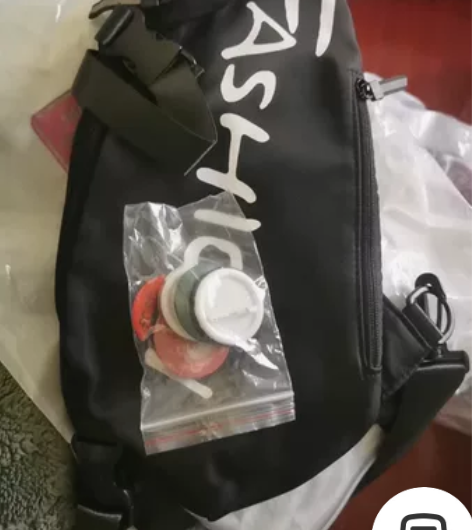 男女斜挎包运动学生单肩包休闲斜跨腰包时尚小...