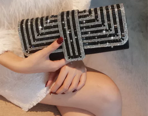 全新2022新款水钻闪光女手拿包链条斜跨晚...