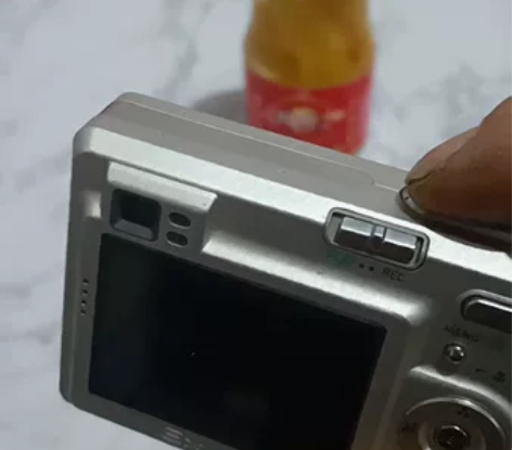 卡西欧EX-Z4进口相机，正常开机。没电了...