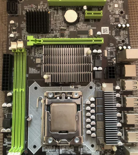 X58pro主板 加上一个i7 920的c...