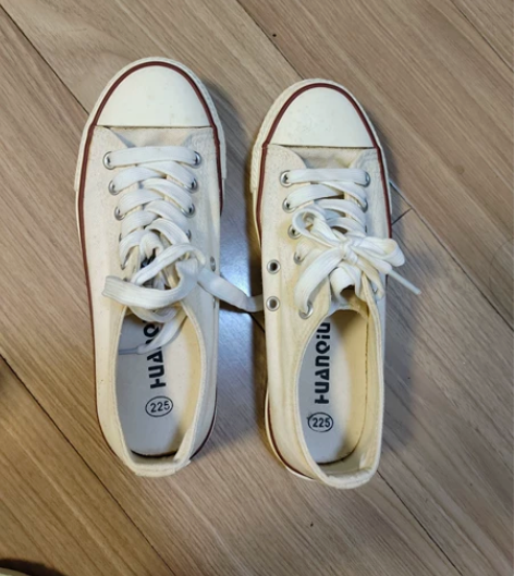 35码白色帆布鞋七成新 江浙沪包邮可小刀有...