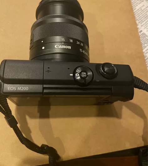 佳能m200微单 今年购入,出手原因用的实...