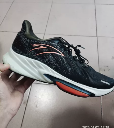 安踏火箭鞋，40码，穿过几次，内衬有氧化，...
