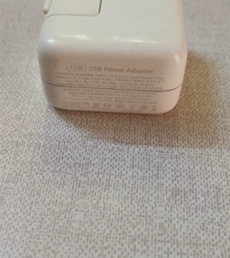 苹果原装ipad充电器二手12W/2.4A...