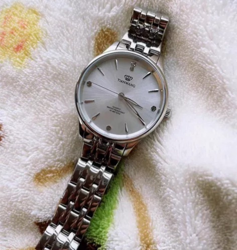 天王手表 女款 感兴趣的话点“我想要”和我...