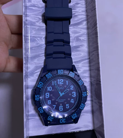 全新 日本citizen qq系列西铁城手...