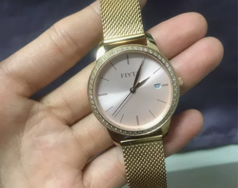 飞亚达女士手表防水石英表镶钻女表时尚米兰钢...