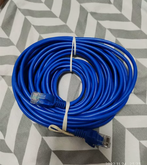 两款网线 蓝色的是4类线，好几十米，适合出...