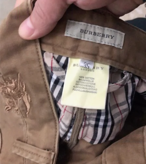 巴宝利男士休闲裤 产地英格兰 纯棉面料35...