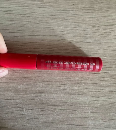 睫毛膏 艾杜纱睫毛打底就用过两三次便宜出买...