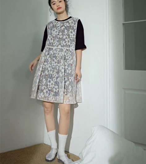 阔色设计感小众两件套装雪纺背心连衣裙女夏宽...