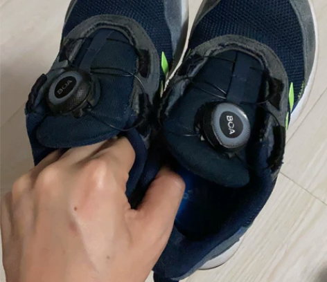 儿童阿迪运动鞋 12.5k 新旧如图 阿迪...