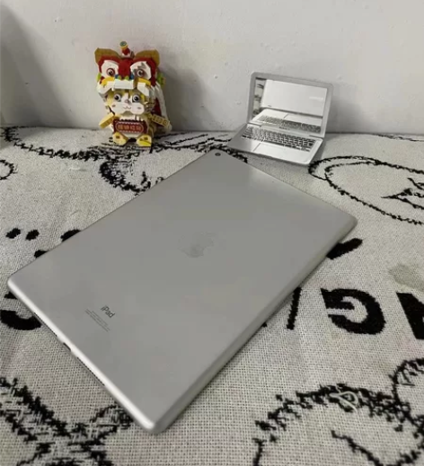 出闲置平板电脑，国行iPad 2019 3...