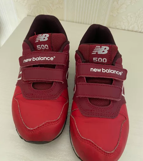 新百伦童鞋，购于奥莱，内长20厘米。 感兴...