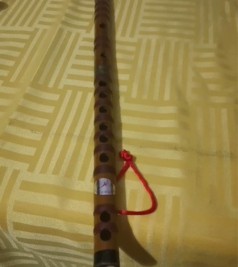 早年杭州余杭金声笛萧社，生产的笛子适合收藏...