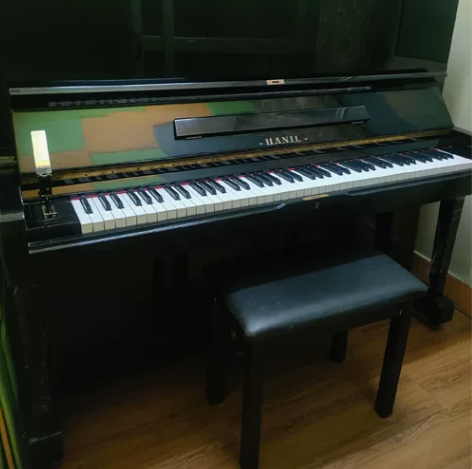 超低价3000元处理二手钢琴练练手 感兴趣...